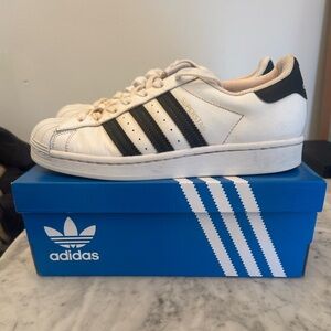 Sambas Adidas Superstars Size. 9